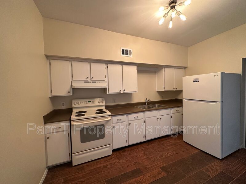 Downtown 2 bedroom apartment property image