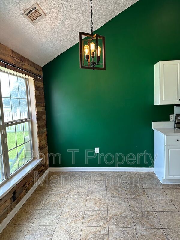3 bedroom southside home property image