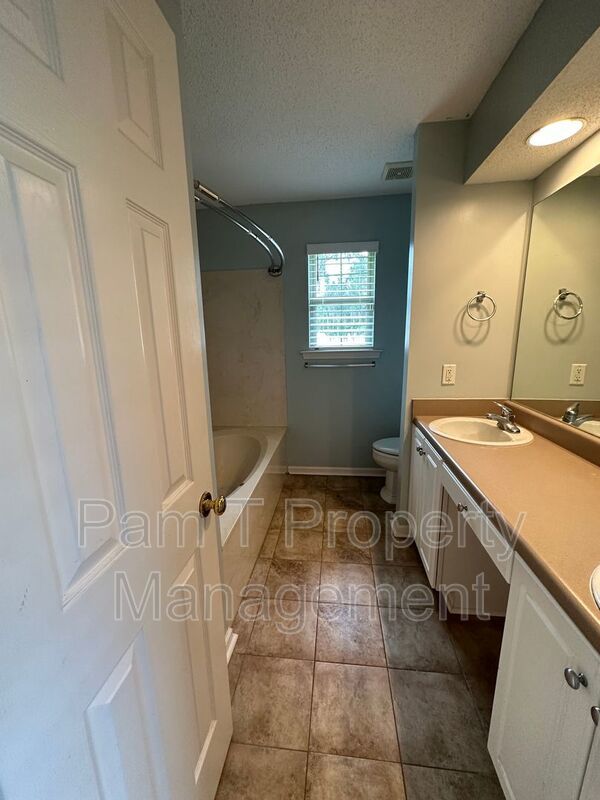 3 bedroom southside home property image