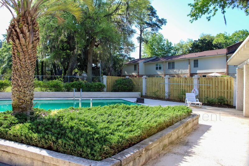 Charming Southside Townhouse property image