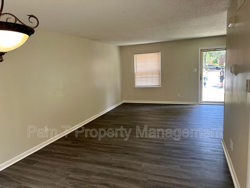 Charming Southside Townhouse property image