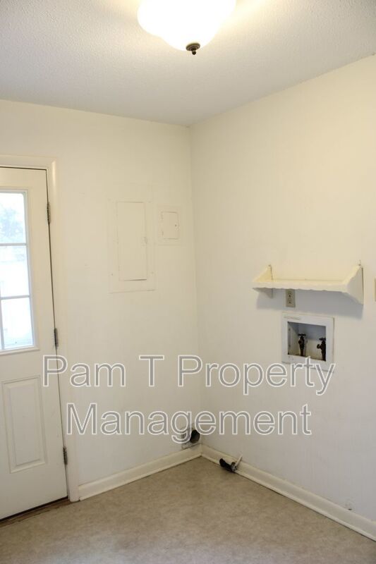 Charming Southside Townhouse property image