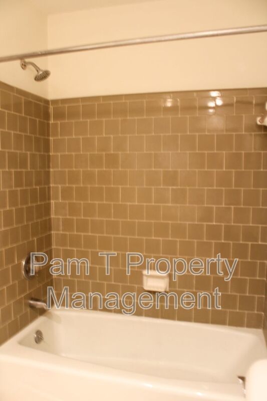 Charming Southside Townhouse property image