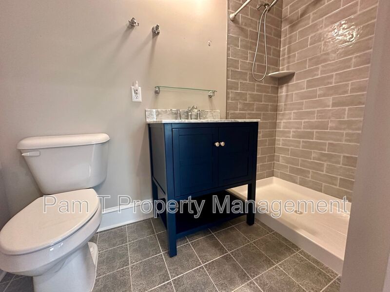 Beautiful 2 bedroom in Victorian District property image