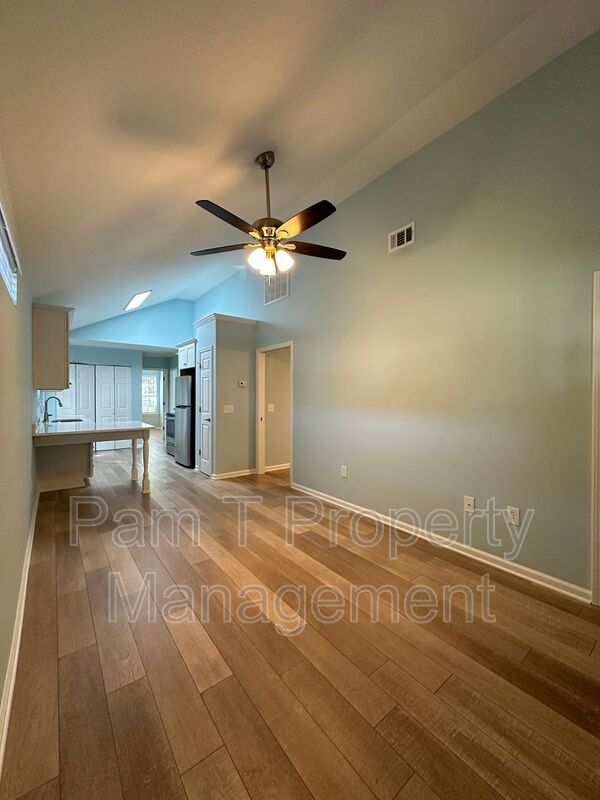 4 bedroom midtown home property image