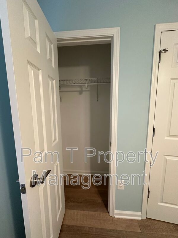 4 bedroom midtown home property image
