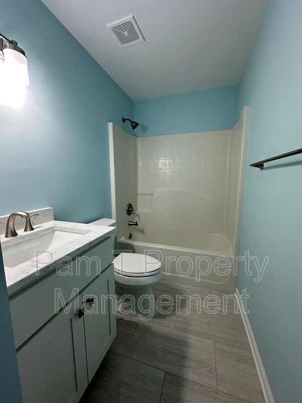 4 bedroom midtown home property image