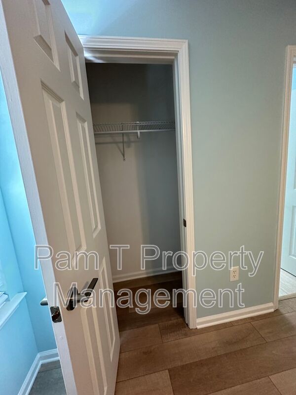 4 bedroom midtown home property image