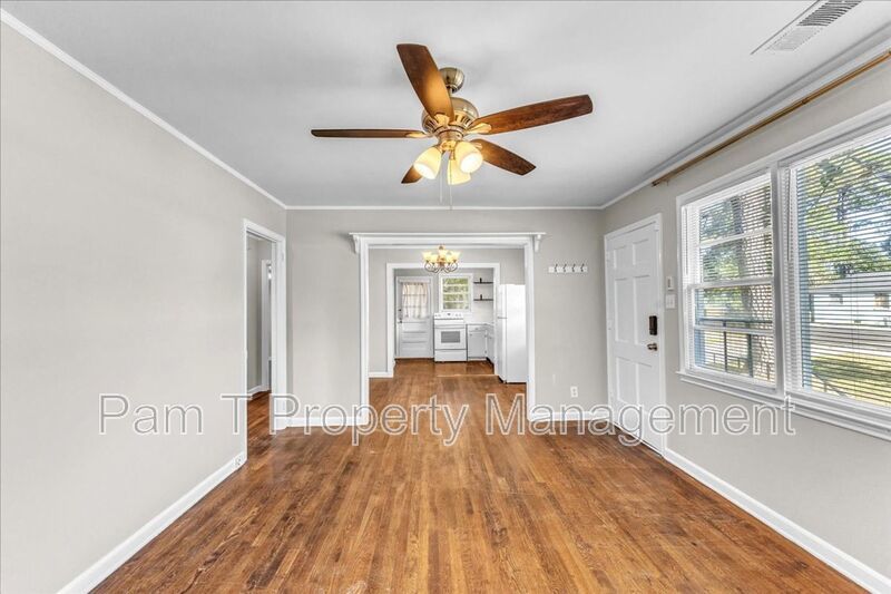 Charming 3-Bedroom Home on a Corner Lot in Beautiful Savannah, GA property image