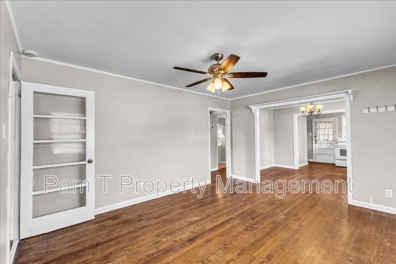 Charming 3-Bedroom Home on a Corner Lot in Beautiful Savannah, GA property image