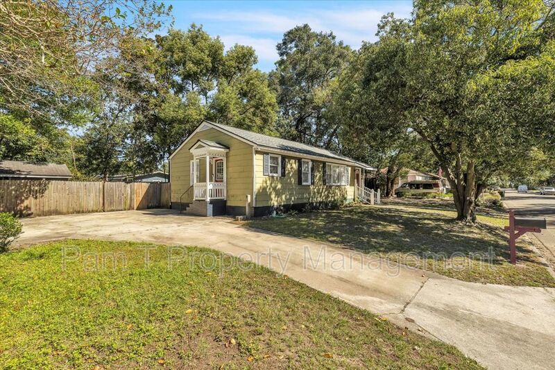 Convenient Midtown 3 bedroom home property image