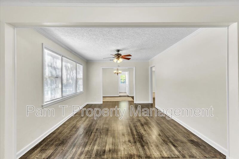 Convenient Midtown 3 bedroom home property image