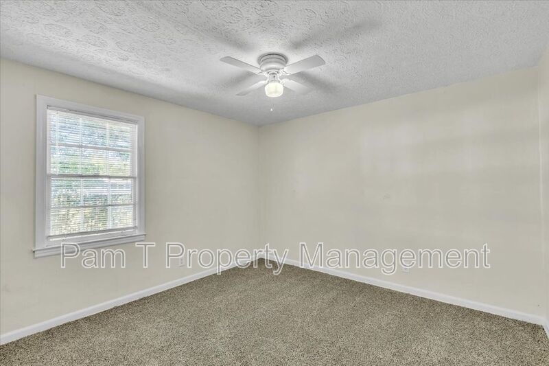Convenient Midtown 3 bedroom home property image