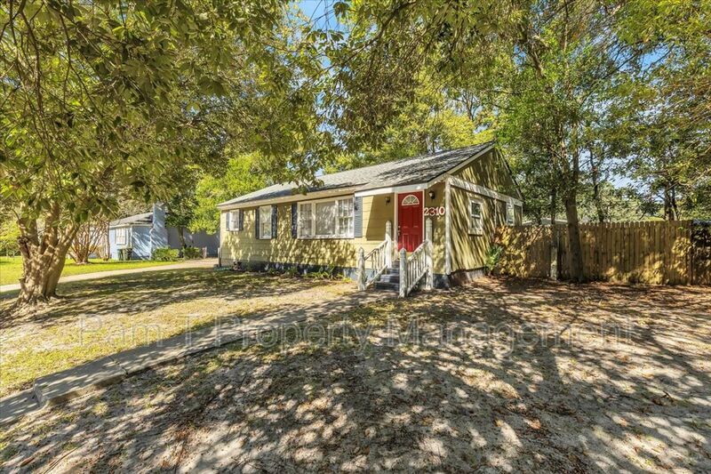 Convenient Midtown 3 bedroom home property image