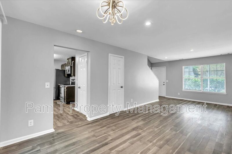 Southside two story 3 bedroom house property image