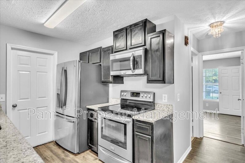 Southside two story 3 bedroom house property image