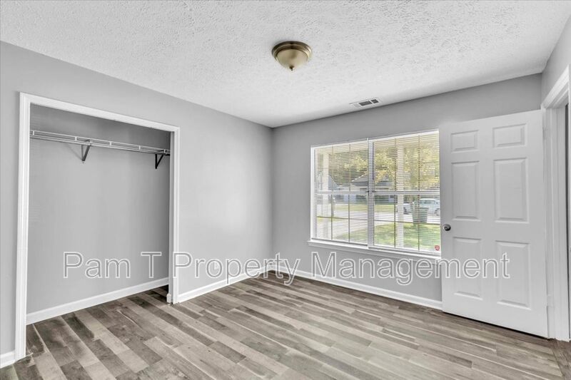 Southside two story 3 bedroom house property image