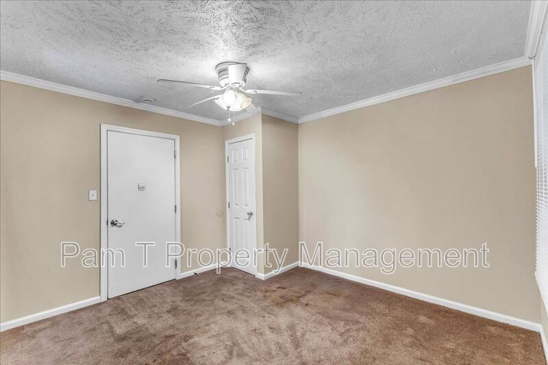 Charming 3-Bed / 2-Bath Home in Savannah property image