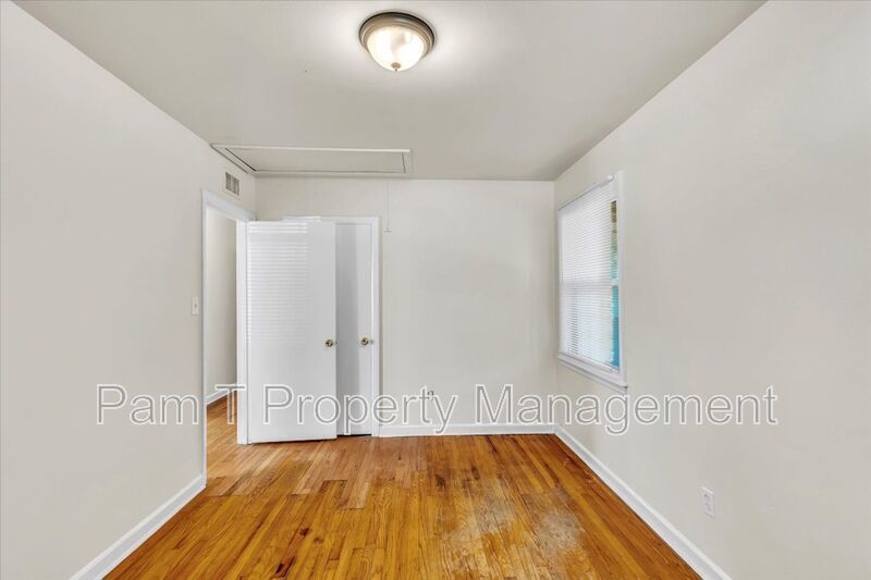 3 bedroom house minutes away from Daffin Park property image