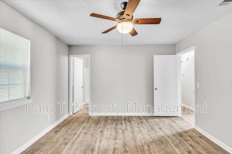 Charming 3 bedroom on Savannah's Southside property image