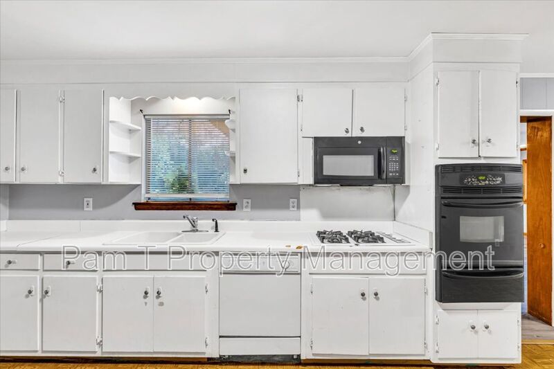 Wilshire Estates/ Southside 3 bedroom house property image