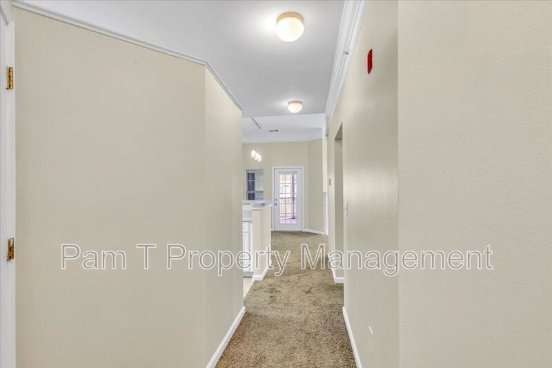 Beautiful 2 bedroom condo on Wilmington Island property image