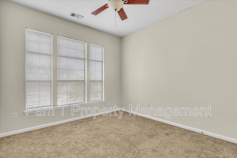 Beautiful 2 bedroom condo on Wilmington Island property image