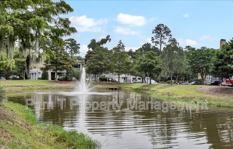 Beautiful 2 bedroom condo on Wilmington Island property image