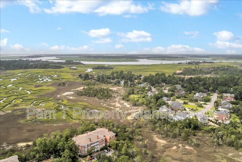 Beautiful 2 bedroom condo on Wilmington Island property image