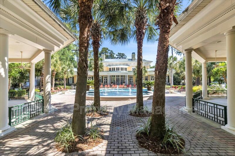 Beautiful 2 bedroom condo on Wilmington Island property image