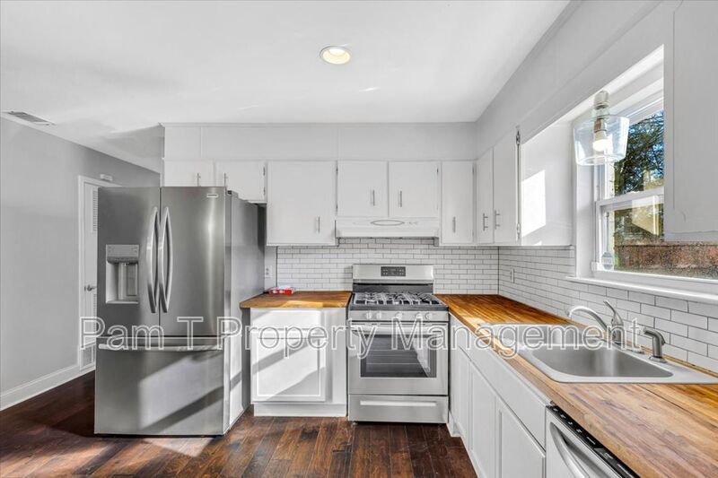 Downtown 2 bedroom home property image