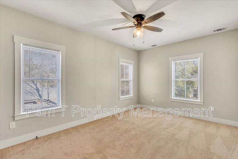 Downtown 4 bedroom home property image
