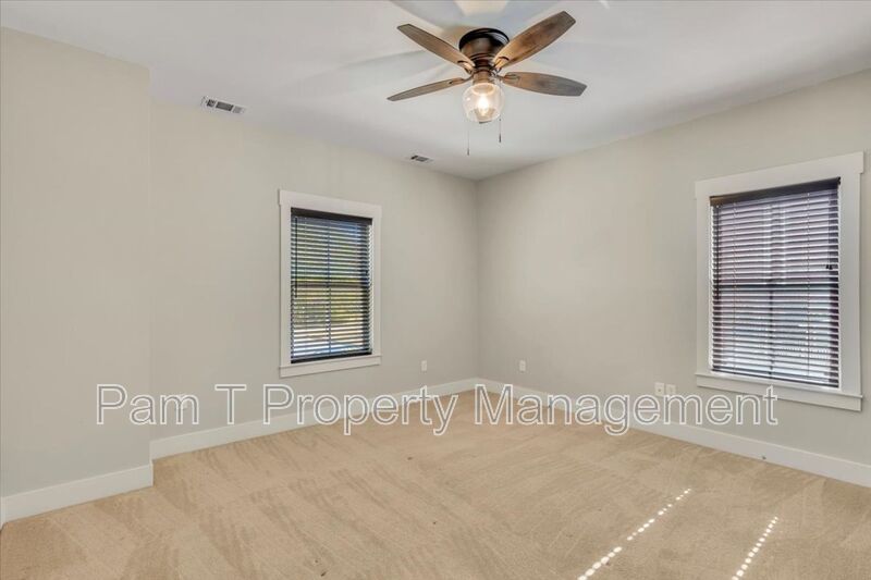 Downtown 4 bedroom home property image