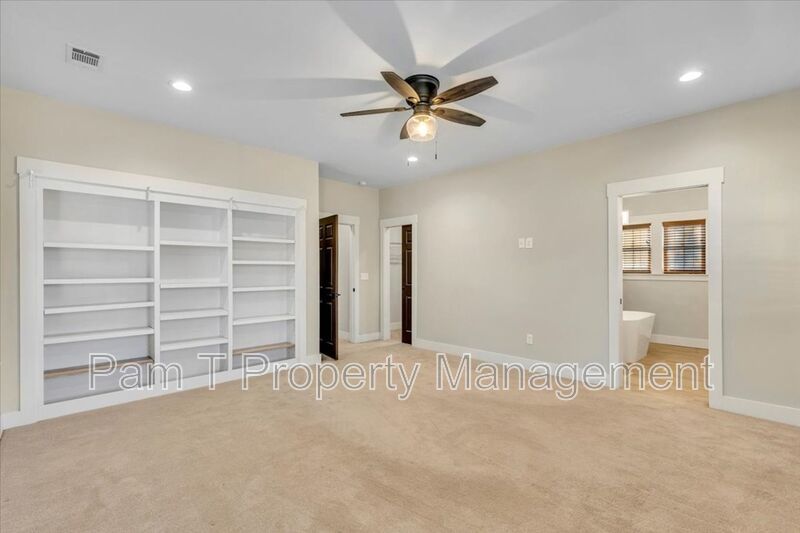 Downtown 4 bedroom home property image