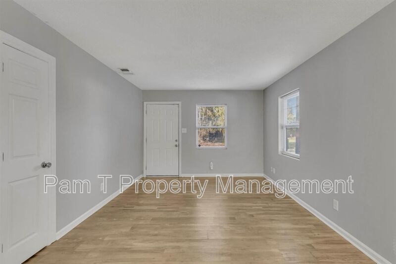 3 Bedroom Single Family Home property image