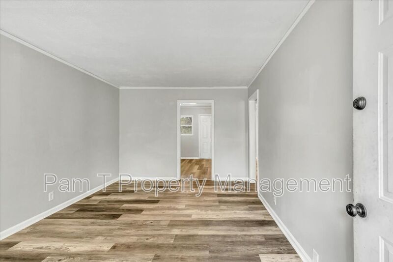 2 Bedroom 1 bath apartment property image