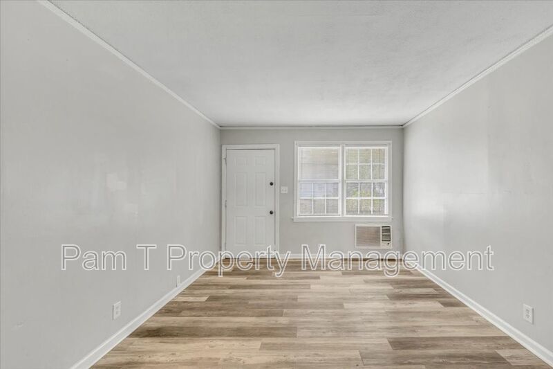 2 Bedroom 1 bath apartment property image