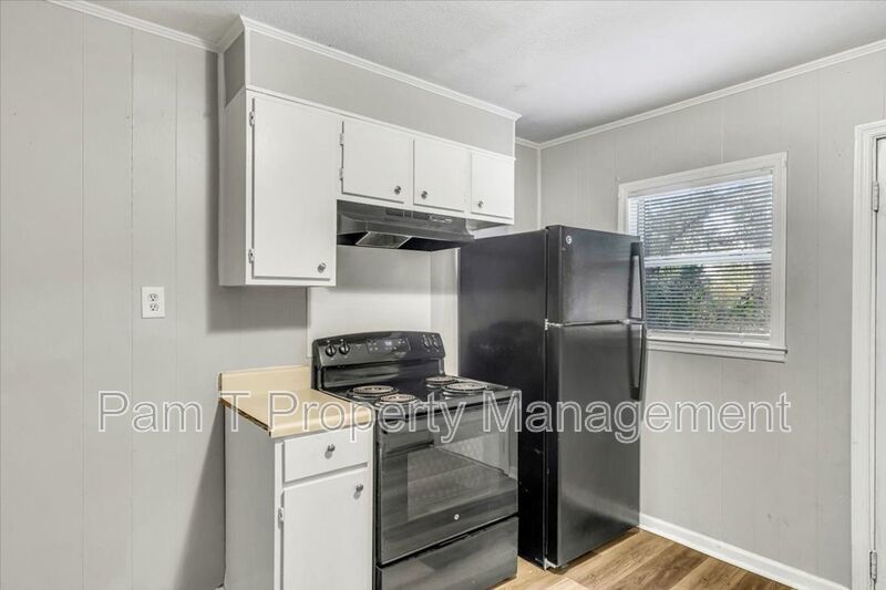 2 Bedroom 1 bath apartment property image