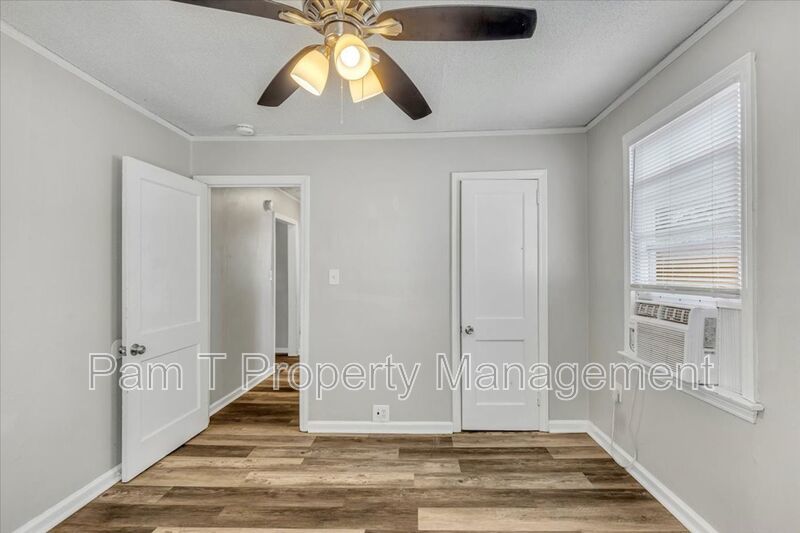 2 Bedroom 1 bath apartment property image