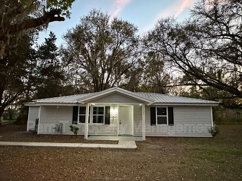 3 Bedroom Single Family Home property image