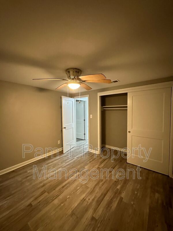 3 Bedroom Single Family Home property image