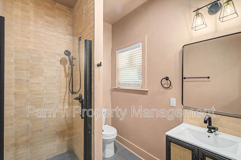 Nicest one bedroom in town property image
