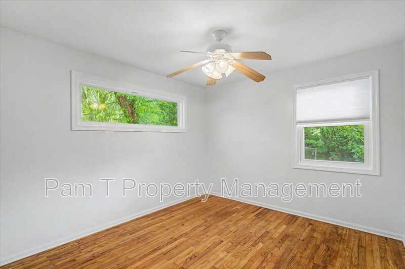 Midtown 3 bedroom home- $250 gift card with approved application property image