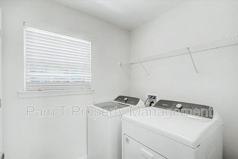 3 bedroom house on Southside property image