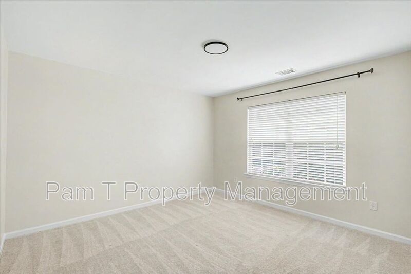 3 bedroom house on Southside property image