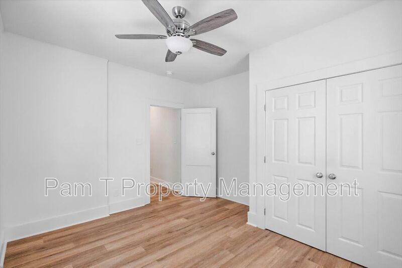 3 bedroom convenient to downtown property image