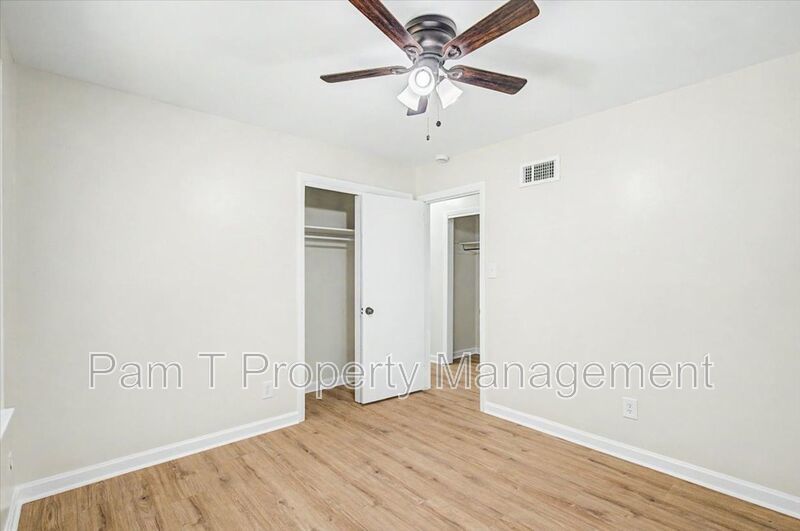 3 bedroom home in Windsor Forest property image