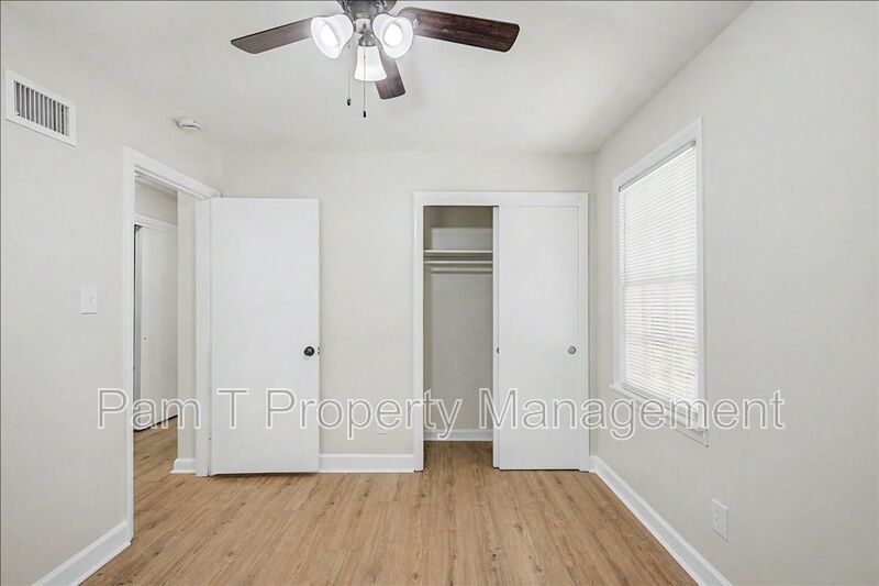 3 bedroom home in Windsor Forest property image
