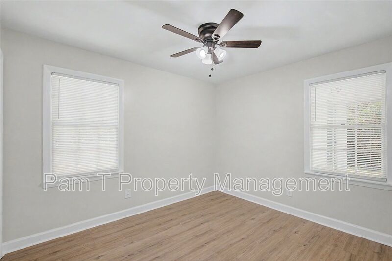 3 bedroom home in Windsor Forest property image