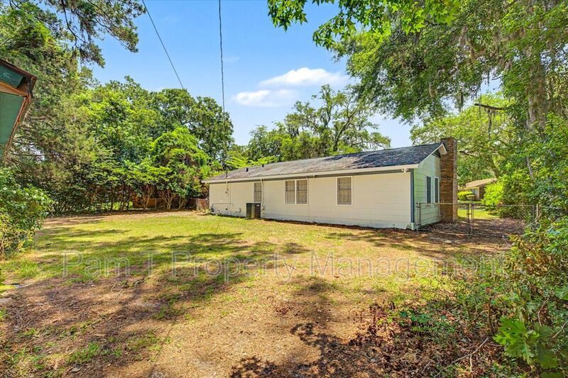 3 bedroom home in Windsor Forest property image
